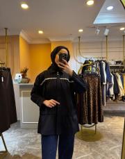 ghisa taşlı büzgülü gömlek siyah