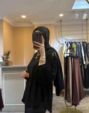 ceremony kolları ince plise ve inci detaylı önü kısa bluz siyah 2