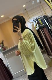 ceremony kolları ince plise ve inci detaylı önü kısa bluz elma yeşili 3