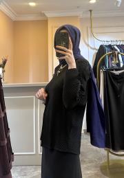 ghisa omzu boncuk ve güpür detaylı kısa bluz siyah 2