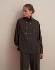 çıtçıt kapamalı dökümlü gömlek koyu haki 2